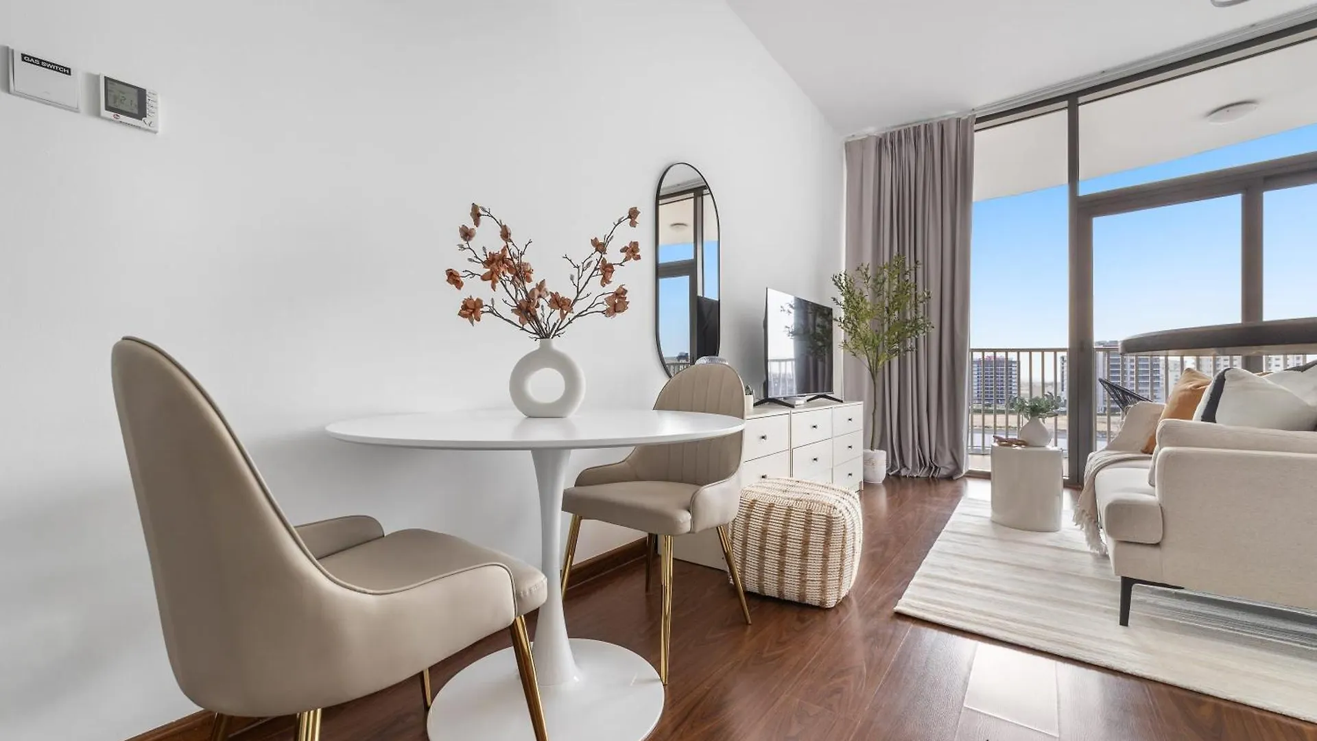 Silkhaus Chic Studio Near Silicon Oasis Shopping Mall Dubai Lägenhet